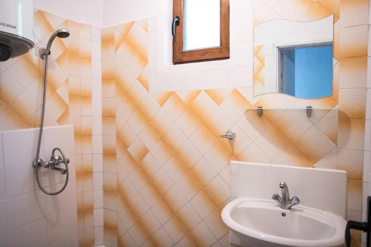 Къща До Гората Триград Villa Bagian luar foto